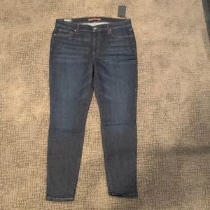 Joe’s Curvy Skinny Ankle Jeans size 32 NWT